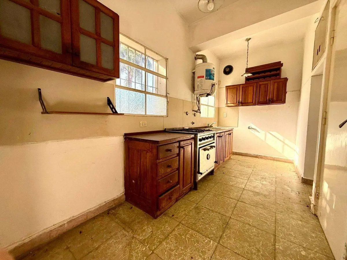 VENTA DE CASA 4 AMBIENTES APTA CREDITO 5