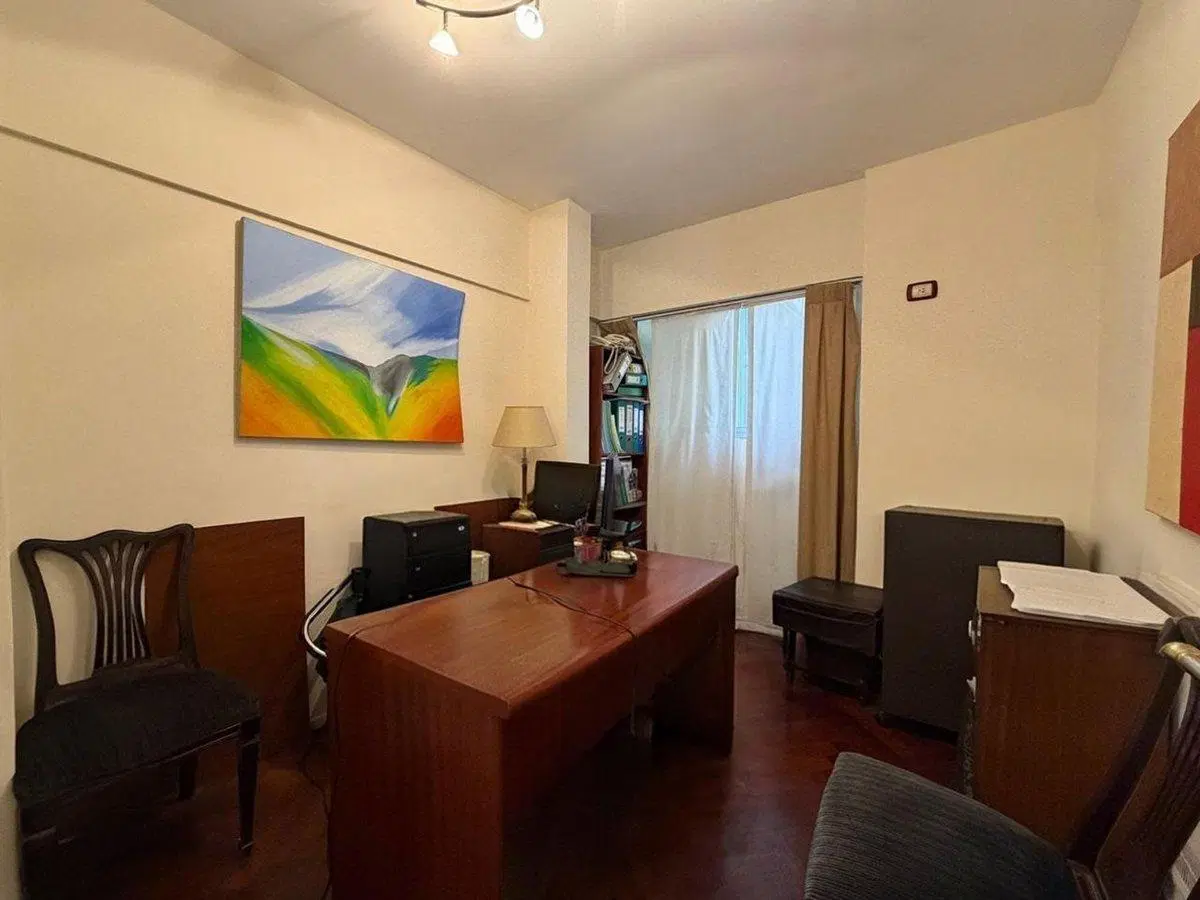 VENTA OFICINA CON MOVILIARIO COMPLETO-MICROCENTRO 4