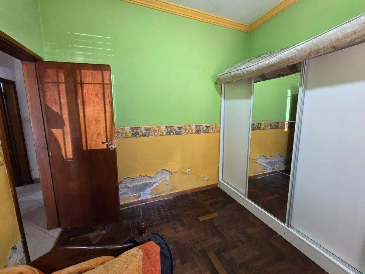 VENTA CASA 4 AMBIENTES HURLINGHAM JARDIN GARAGE 3