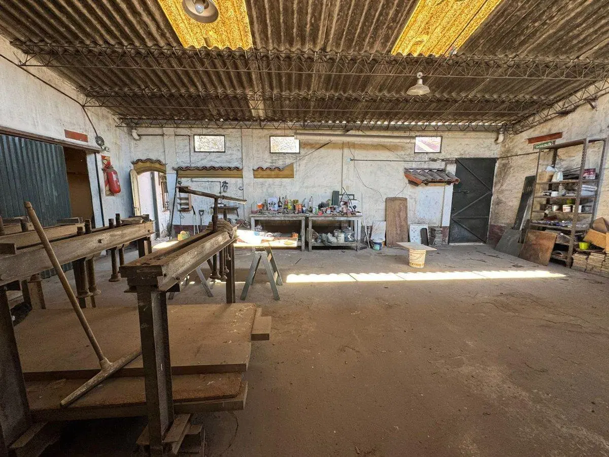 VENTA CASA 4AMB QUINCHO Y COCHERA + GALPON MERLO 2