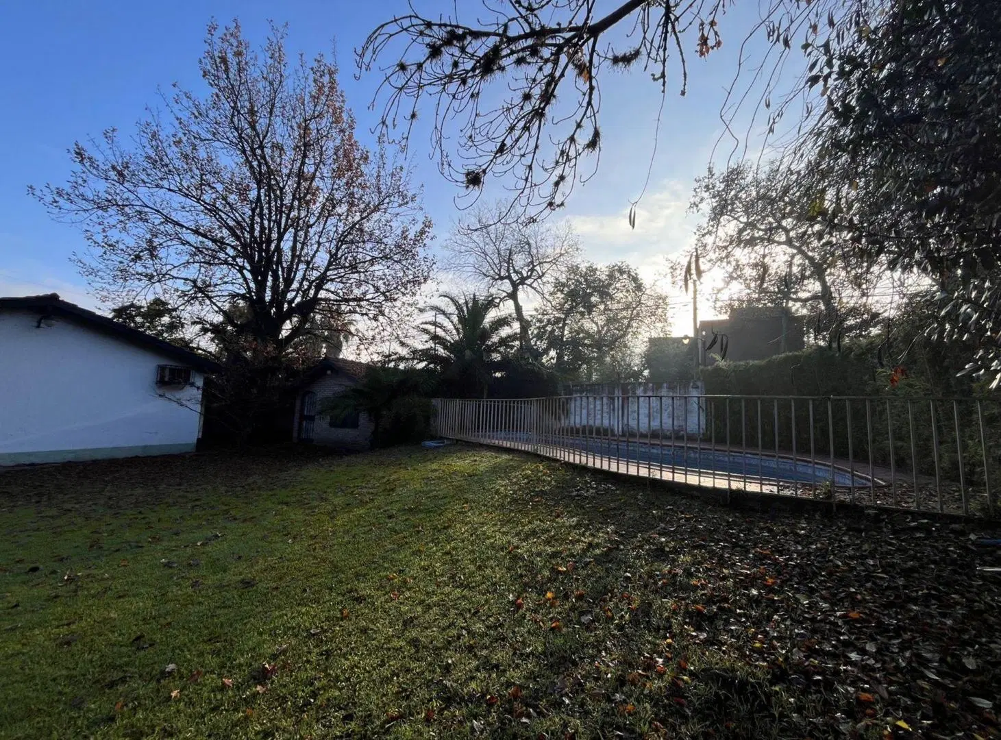 Venta Casa 5 amb con parque y pileta en Muñiz 2