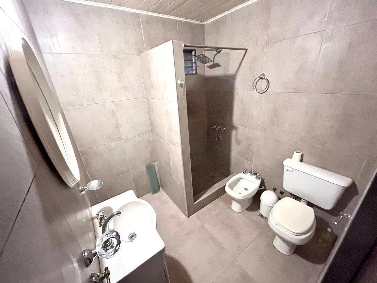 VENTA CASA 5 AMB. GARAGE PARQUE BELLA VISTA 4