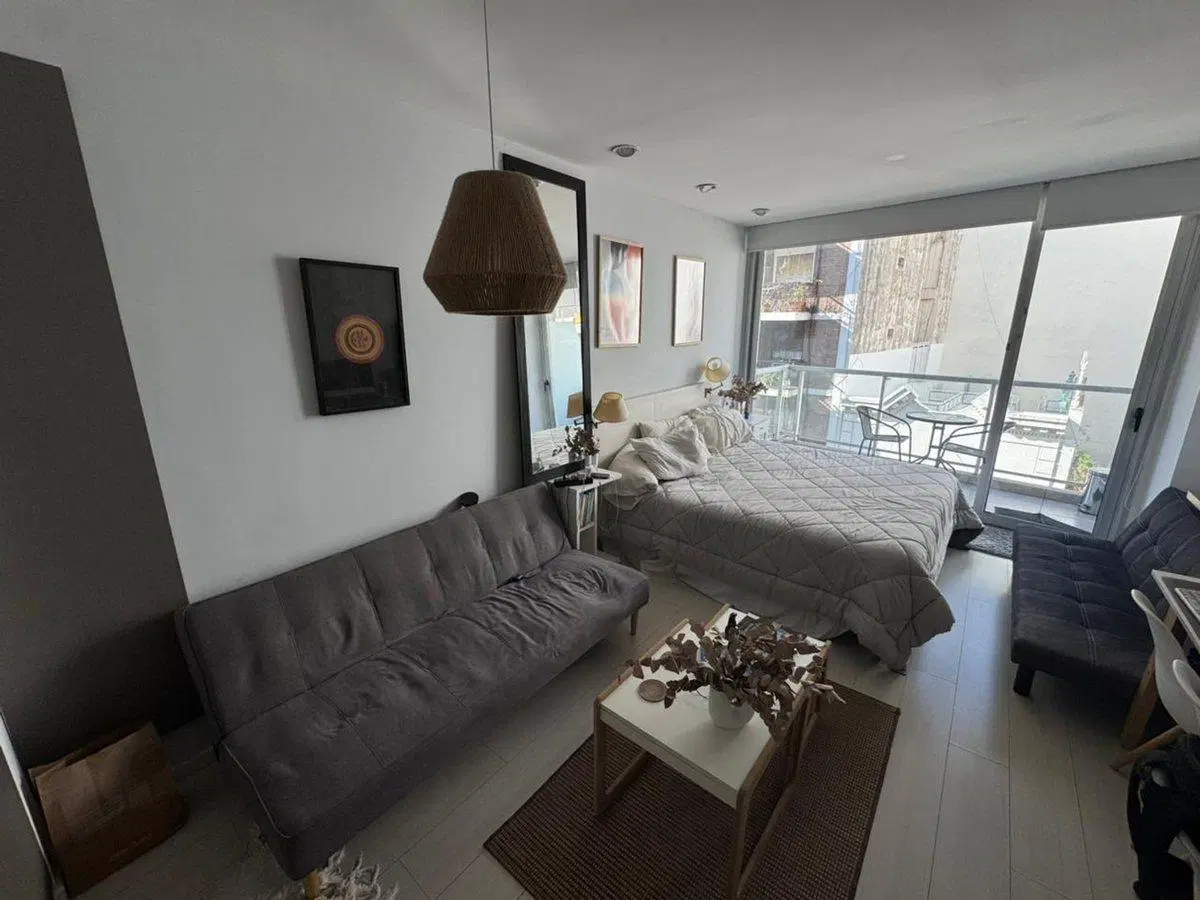MONOAMBIENTE Y COCHERA EN VENTA - RECOLETA 3
