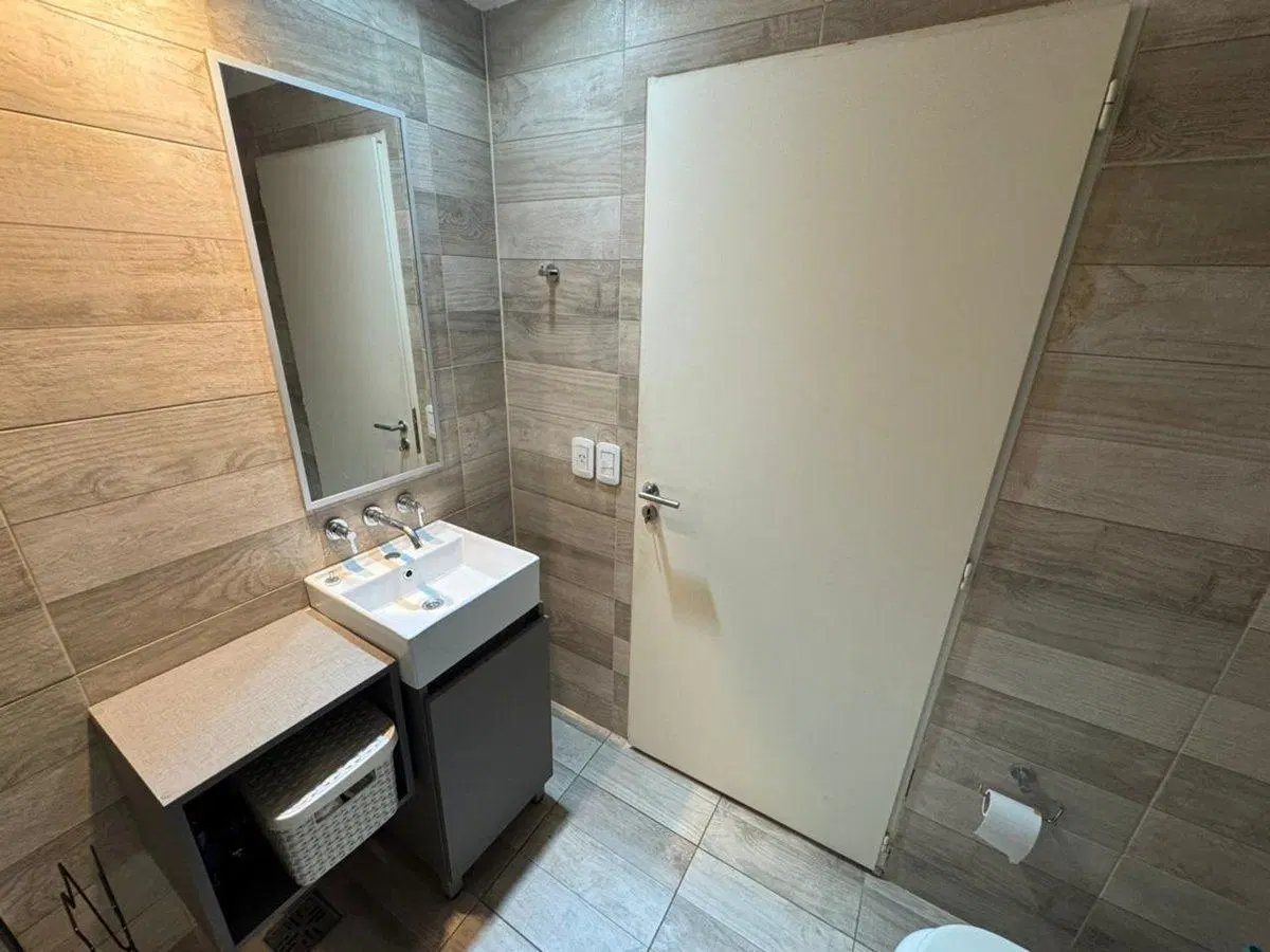 MONOAMBIENTE Y COCHERA EN VENTA - RECOLETA 5
