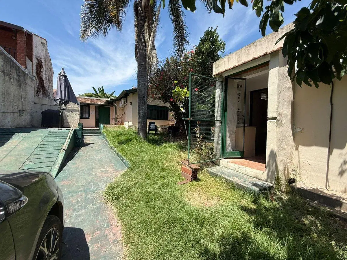 VENTA CASA 3 AMBIENTES SAN ISIDRO 2