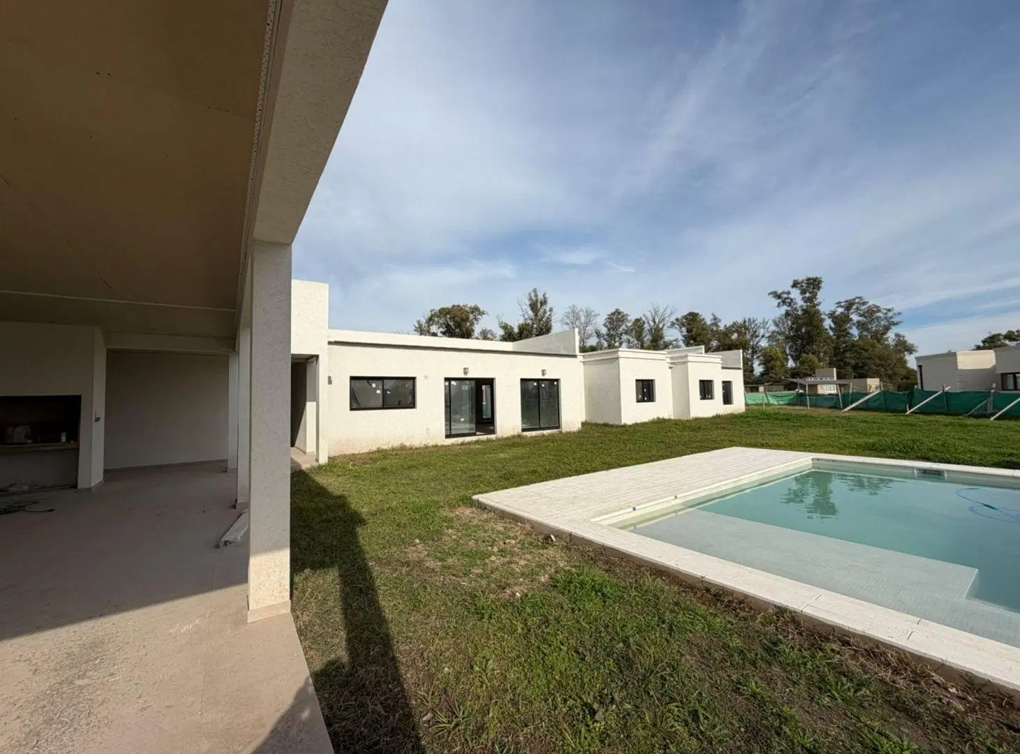 VENTA CASA A ESTRENAR COMARCAS DE LUJAN 5 AMB PISC 2