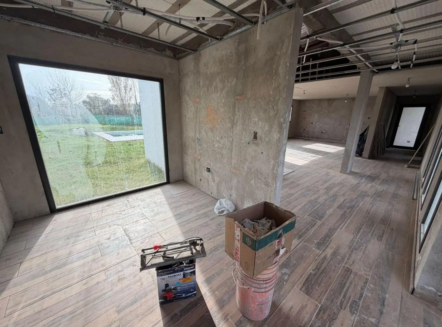 VENTA CASA A ESTRENAR COMARCAS DE LUJAN 5 AMB PISC 8