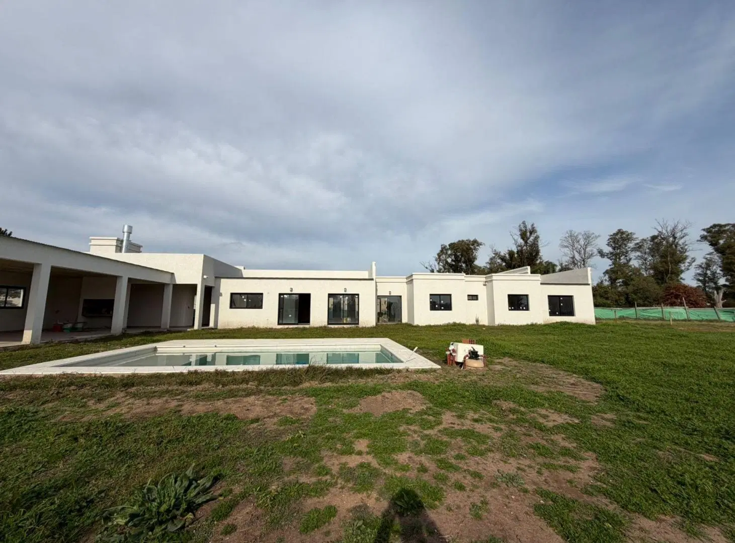 VENTA CASA A ESTRENAR COMARCAS DE LUJAN 5 AMB PISC 3