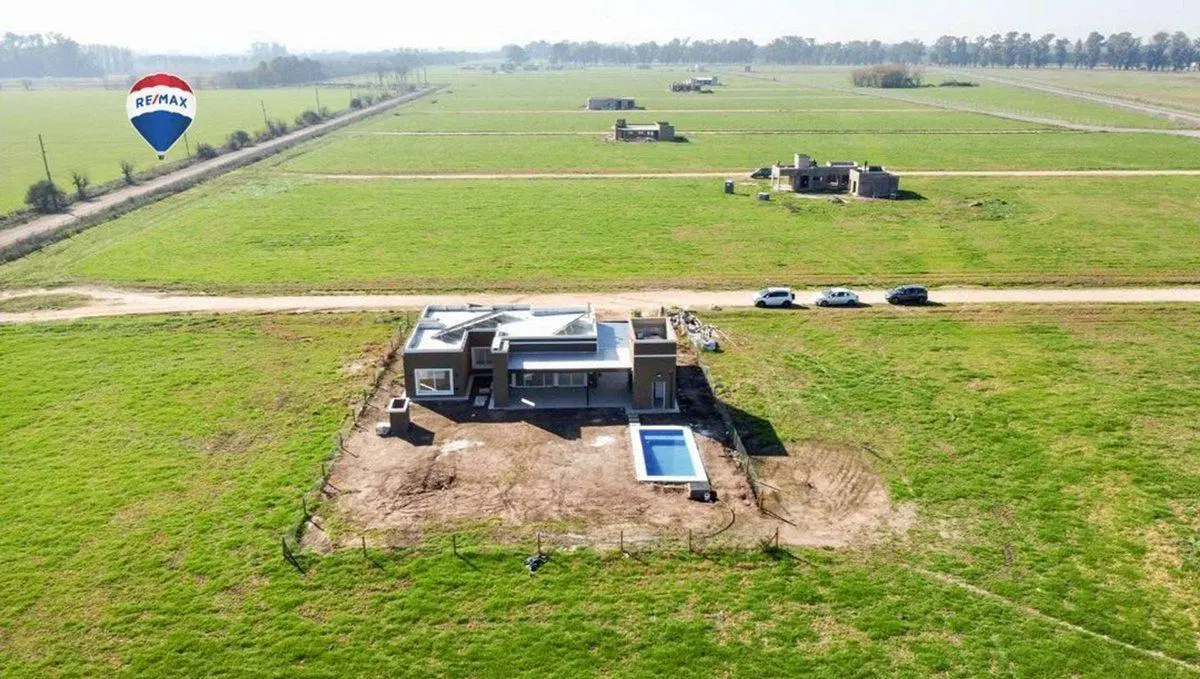 VENTA DE LOTE, VILLA TRES PINOS - BARRIO CASCO 4