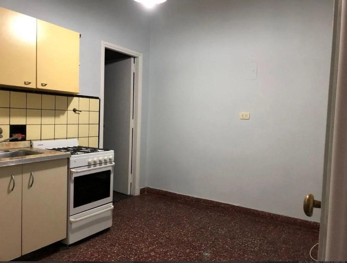 Foto de VENTA DEPARTAMENTO 2 AMB C/LOCAL AL FRENTE-LUGANO, imagen 4