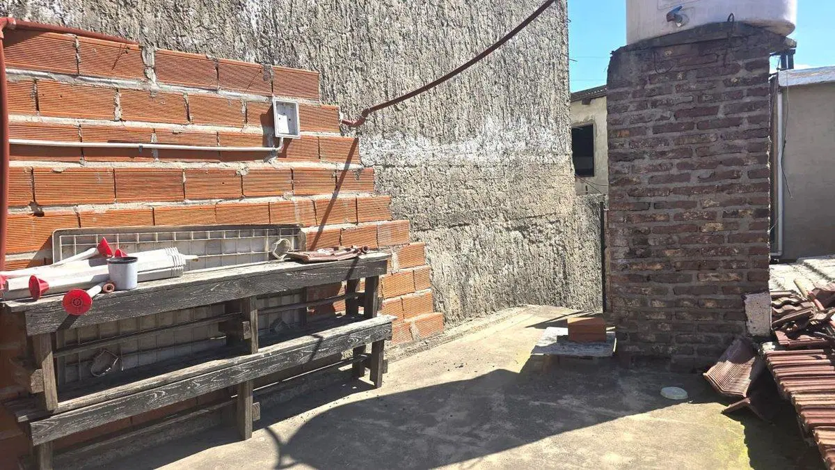 VENTA CASA JOSE C PAZ 3 DORMITORIOS 8