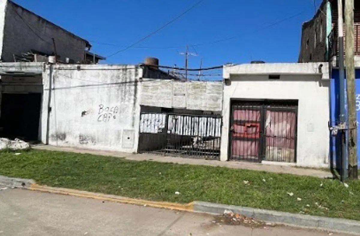 VENTA CASA A REFACCIONAR MULTIFAMILIAR GRAND BOURG 2
