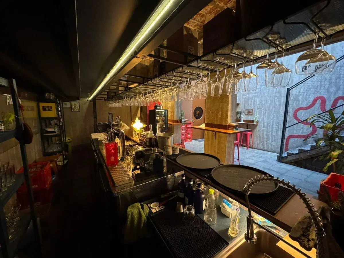 LOCAL GASTRONOMICO + TERRAZA EN ALQUILER - PALERMO 5