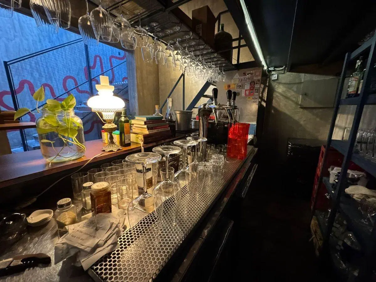 LOCAL GASTRONOMICO + TERRAZA EN ALQUILER - PALERMO 2