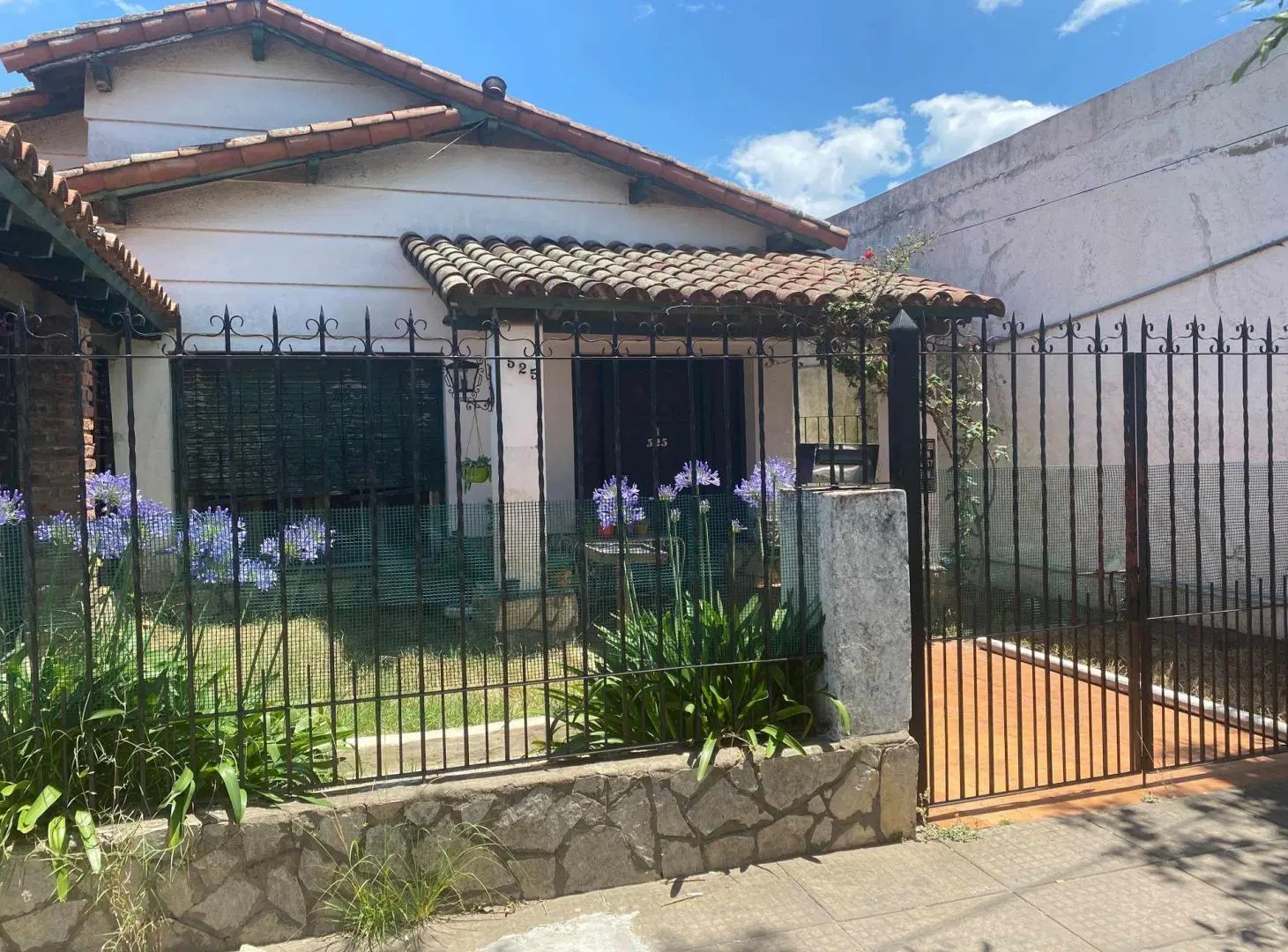 VENTA CASA 4 AMBIENTES HURLINGHAM (VILLA CLUB) 2