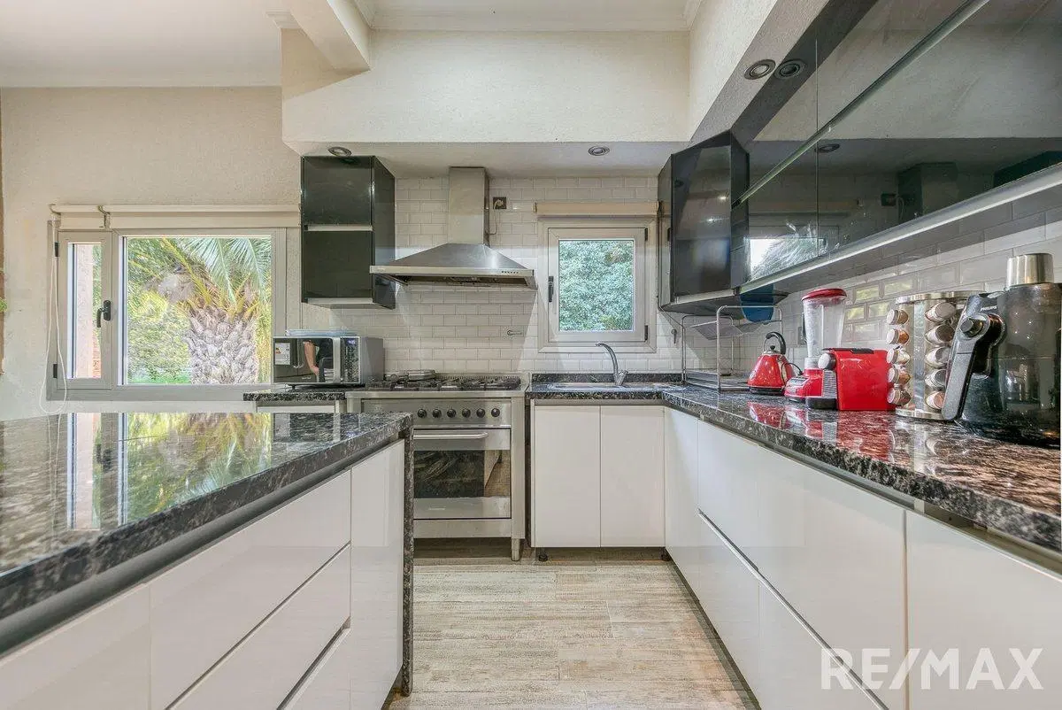 VENTA DE CASA EN BARRIO SAN IGNACIO 4