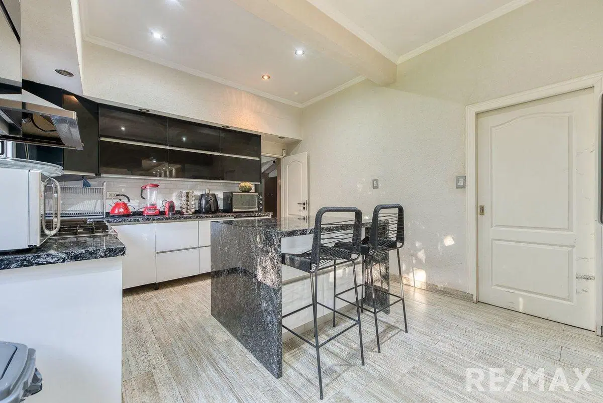 VENTA DE CASA EN BARRIO SAN IGNACIO 3
