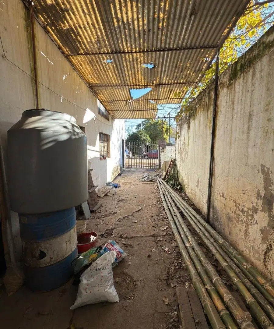 VENTA GALPON/ DEPOSITO  310 M2 EN LOS POLVORINES 3