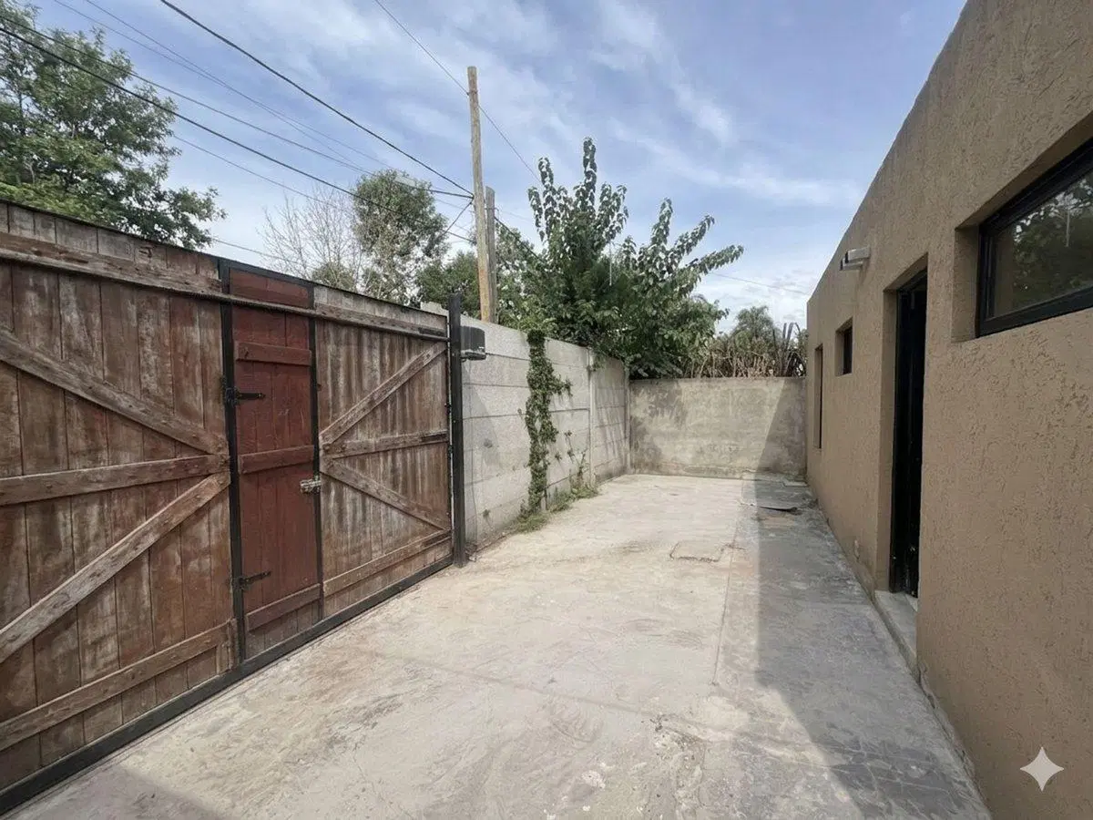 VENTA CASA 3 AMBIENTES DE VICENZO GRANDE PILAR 2
