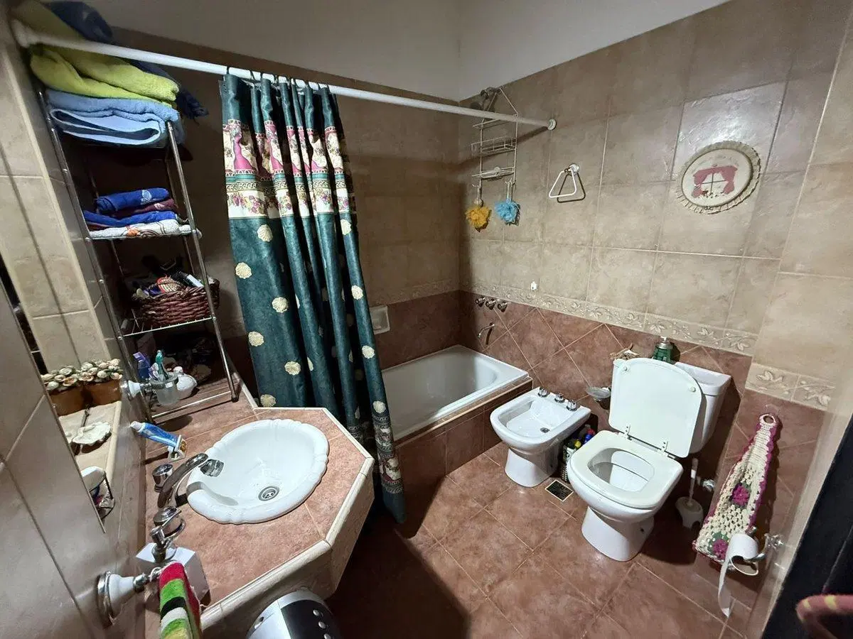 VENTA CASA 5 AMBIENTES EL PALOMAR MORON 3