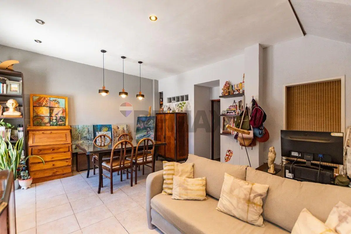 VENTA PH 3 AMBIENTES CON PATIO EN VILLA  BOSCH 3