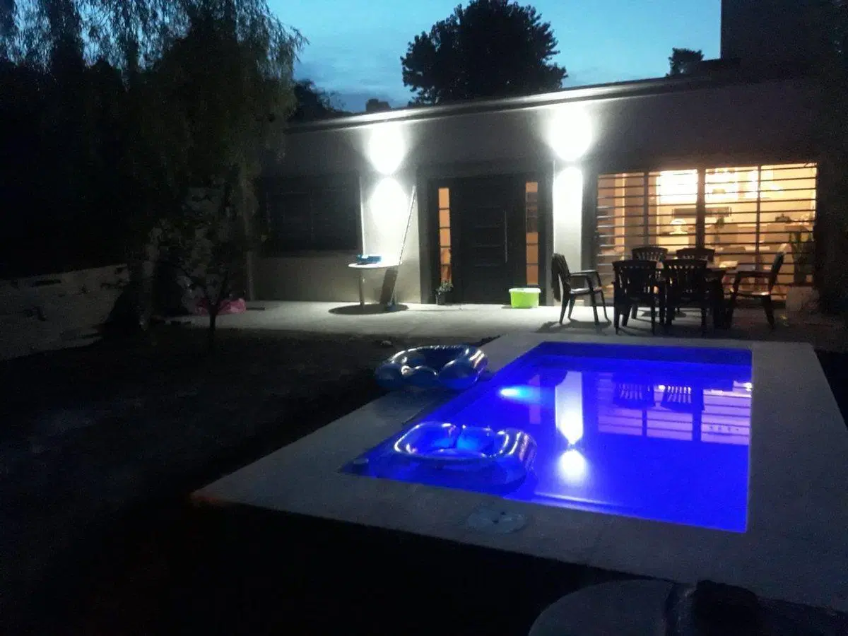 VENTA CASA 4 AMBIENTES DE VICENZO CHICO PILAR 5
