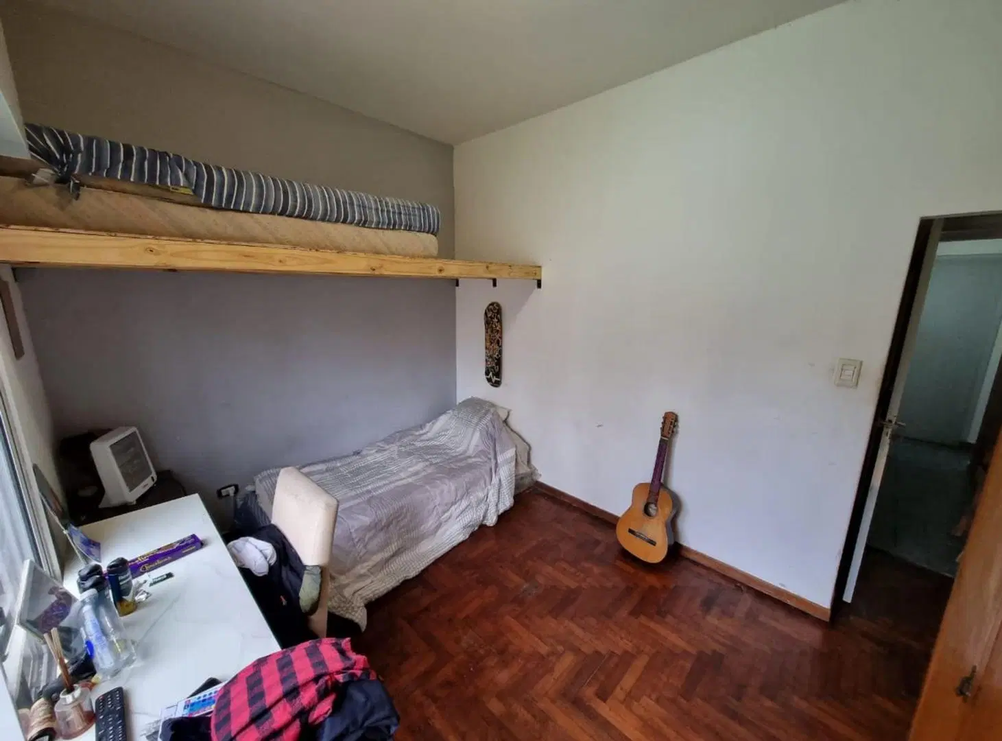 VENTA 2 CASAS 4 Y 3 AMB. PATIO COCH. LUZURIAGA 3