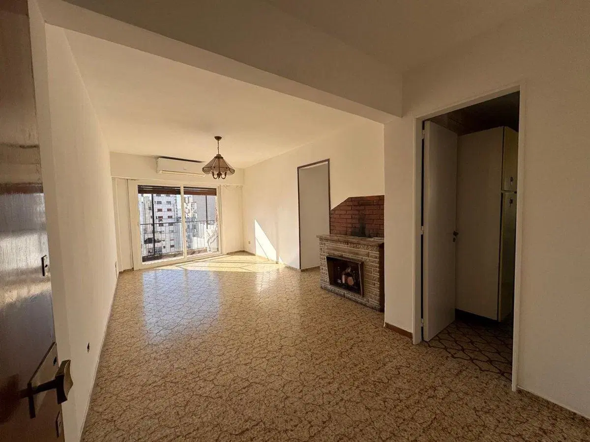 VENTA DEPARTAMENTO 4 AMB BALCON-AVELLANEDA CENTRO 2