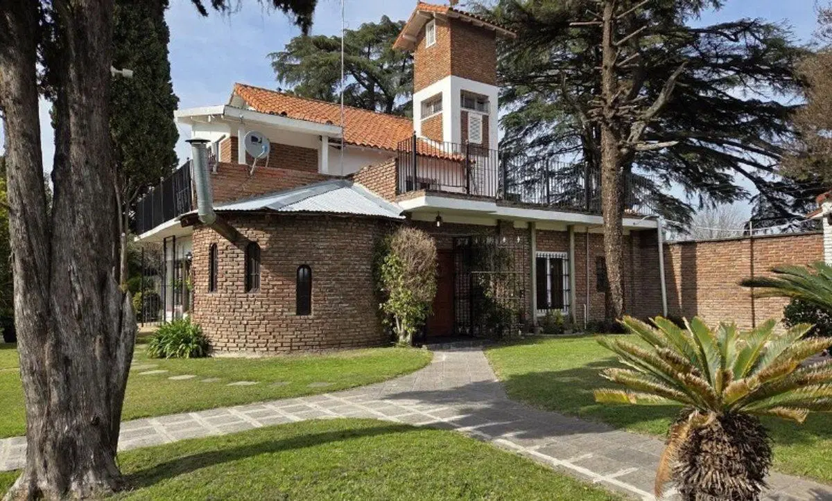 VENTA CASA 4 AMBIENTES SAN MIGUEL AMPLIO PARQUE 4