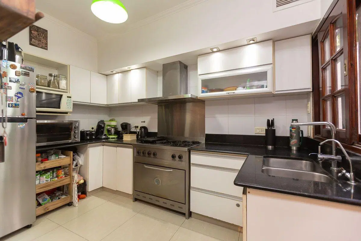 VENTA PH 4 AMB. PATIO PARQUE AVELLANEDA 4