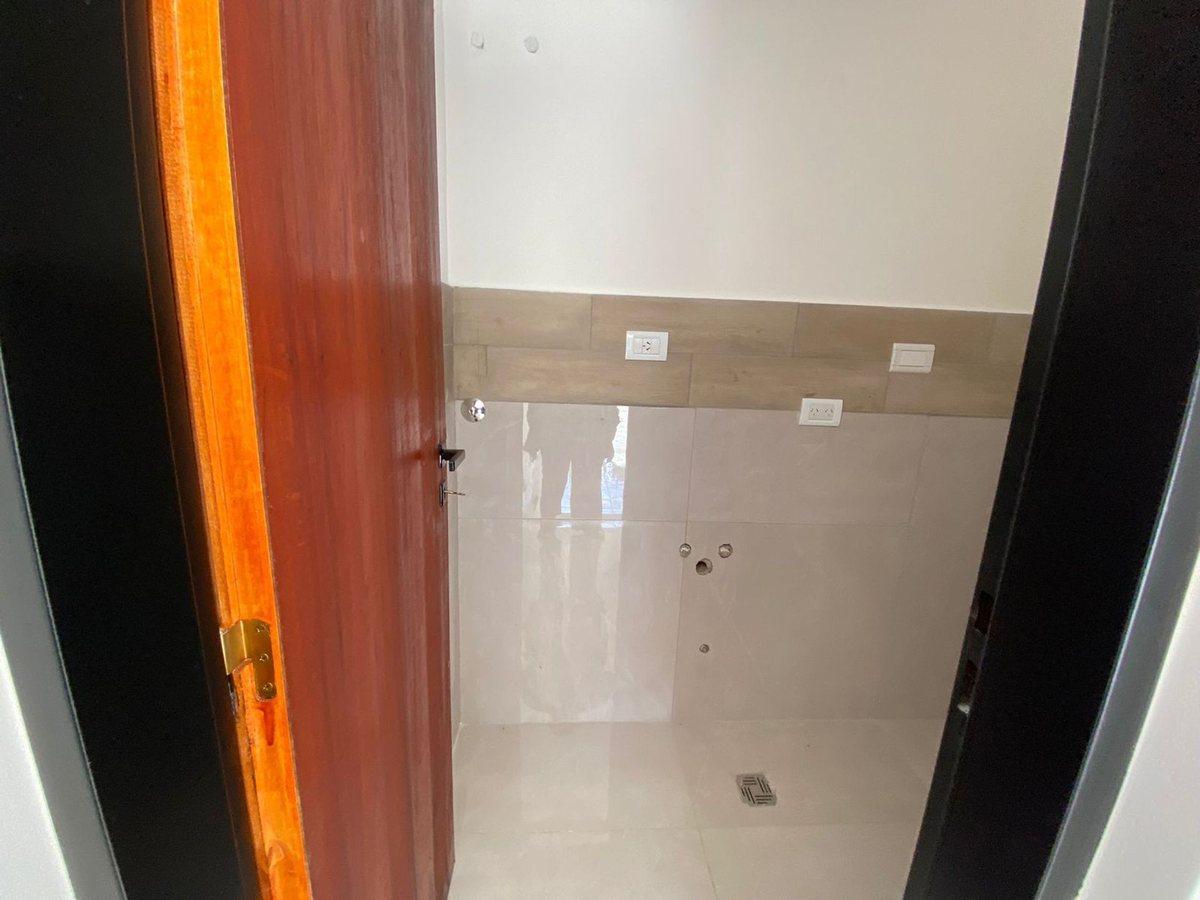Foto de VENTA LOCAL MEDIANERA, PASO DEL REY, MORENO, imagen 3