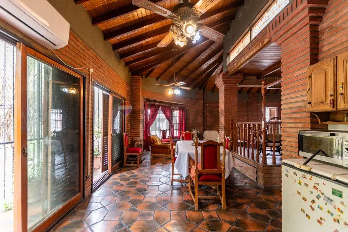 VENTA CASA 3 AMB CON PATIO BALCON COCH SAN MARTIN 5