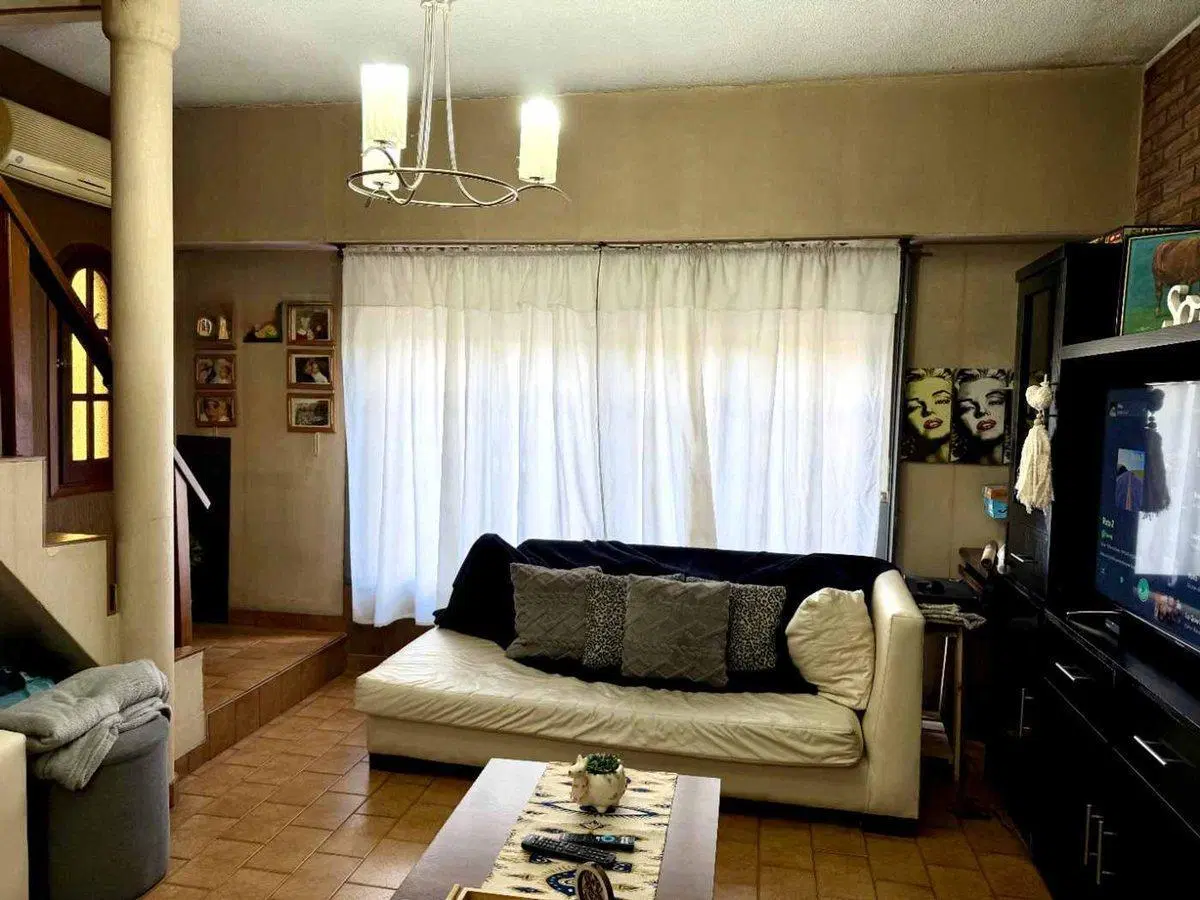 VENTA DUPLEX 3 AMBIENTES-INDEPENDIENTE-MORÓN SUR 2