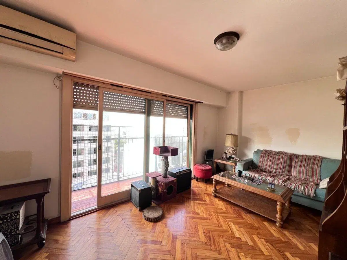 Venta depto 4 amb con cochera Villa del Parque 8