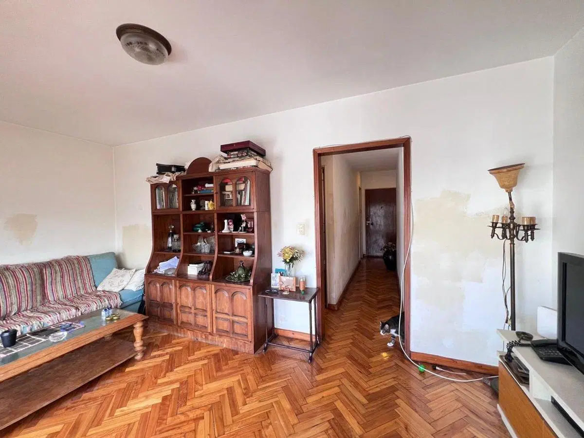 Venta depto 4 amb con cochera Villa del Parque 3