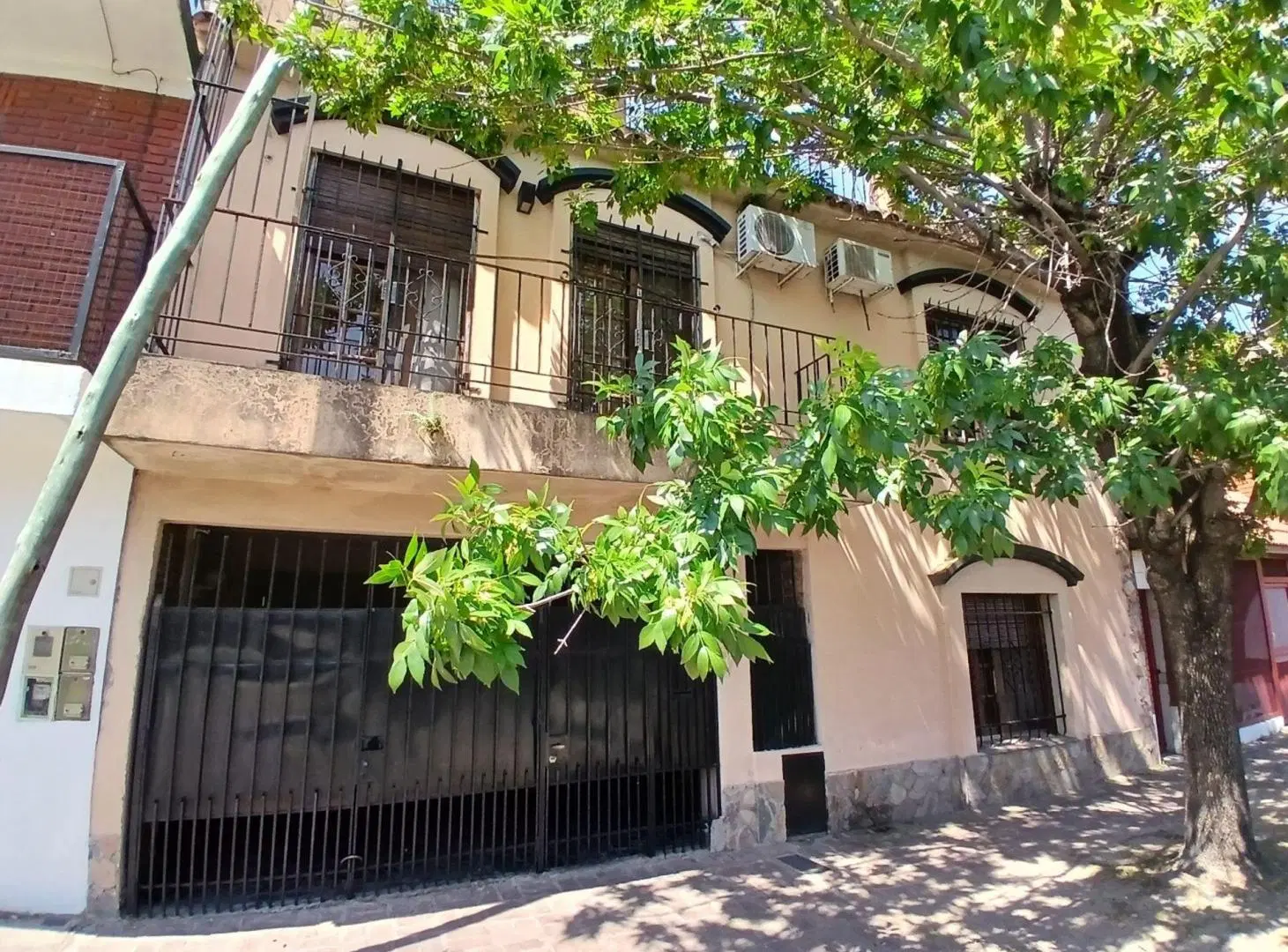 CASA PH 5 AMBIENTES VENTA, BERNAL OESTE GARAGE 5