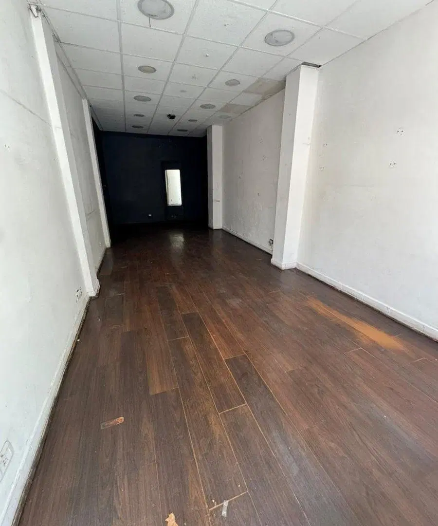 VENTA LOCAL COMERCIAL DE 45M2 EN ITUZAINGO CENTRO 2