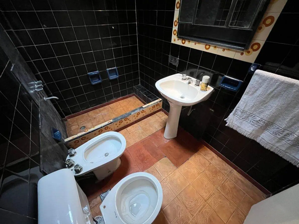 VENTA CASA PH 3 AMBIENTES MORENO 3