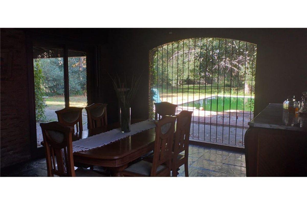 Foto de VENTA CASA 5 AMBIENTES PILETA PARQUE BELLA VISTA, imagen 1