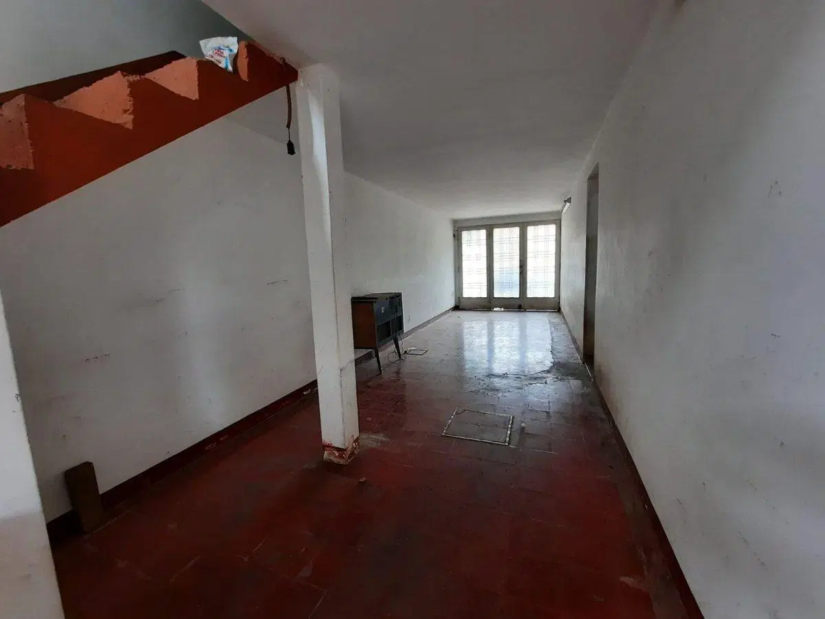 VENTA CASA 4 AMBIENTES HURLINGHAM A RECICLAR 5
