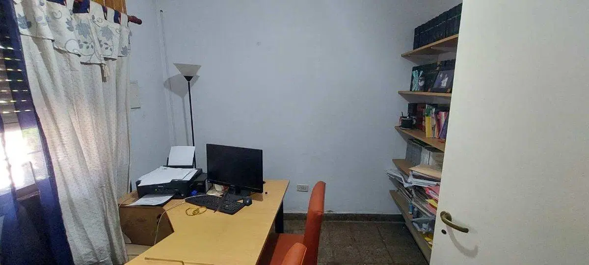 VENTA CASA 4 DORMITORIOS, LOS POLVORINES CENTRO 8