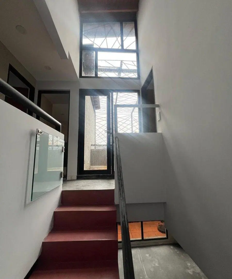 VENTA PH 5 AMBIENTES MODERNO EN SAENZ PEÑA 2