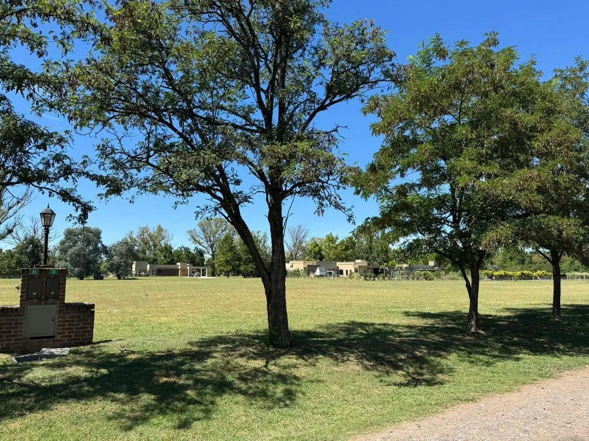 VENTA LOTE BARRIO LA ELINA LUJÁN OPORTUNIDAD 3