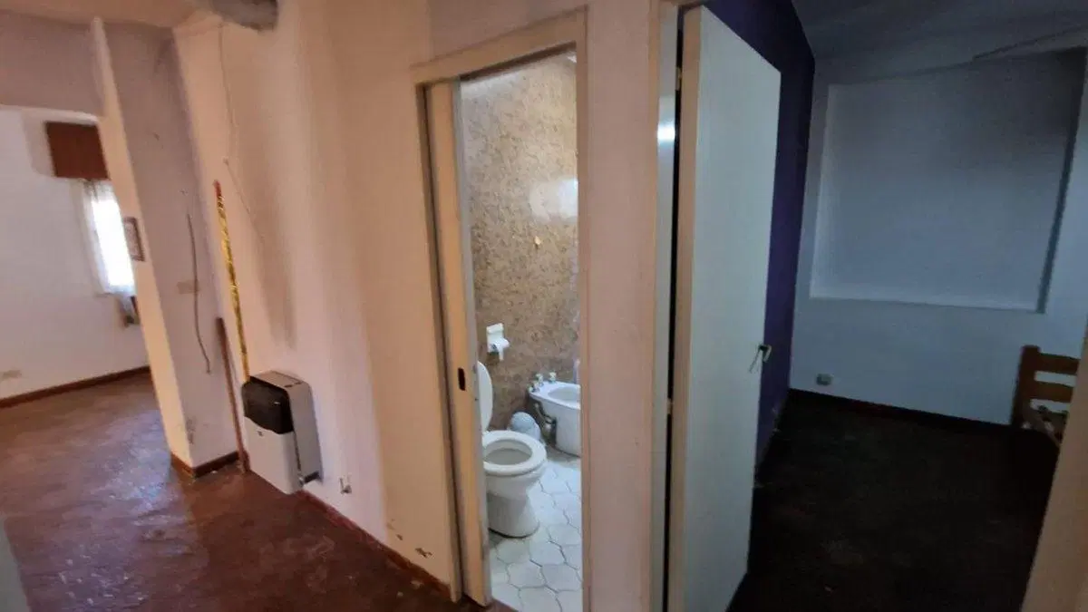 VENTA CASA 5 AMB. C/COCHERA A.CREDITO-GRAND BOURG 4
