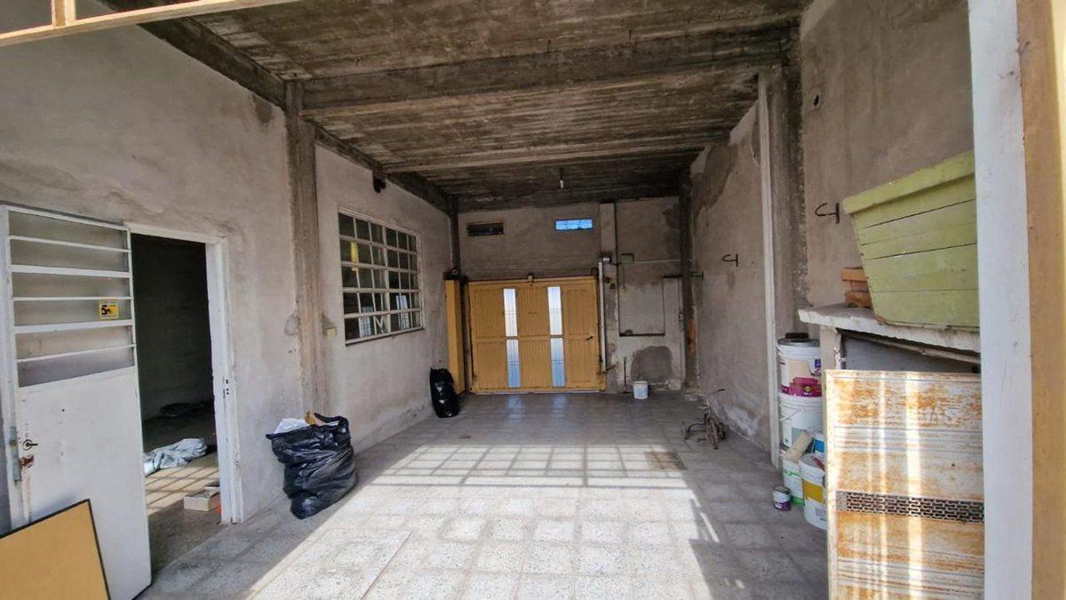 Foto de VENTA CASA 5 AMB.+LOTE/COCHERA A.CRED.-GRAND BOURG, imagen 3