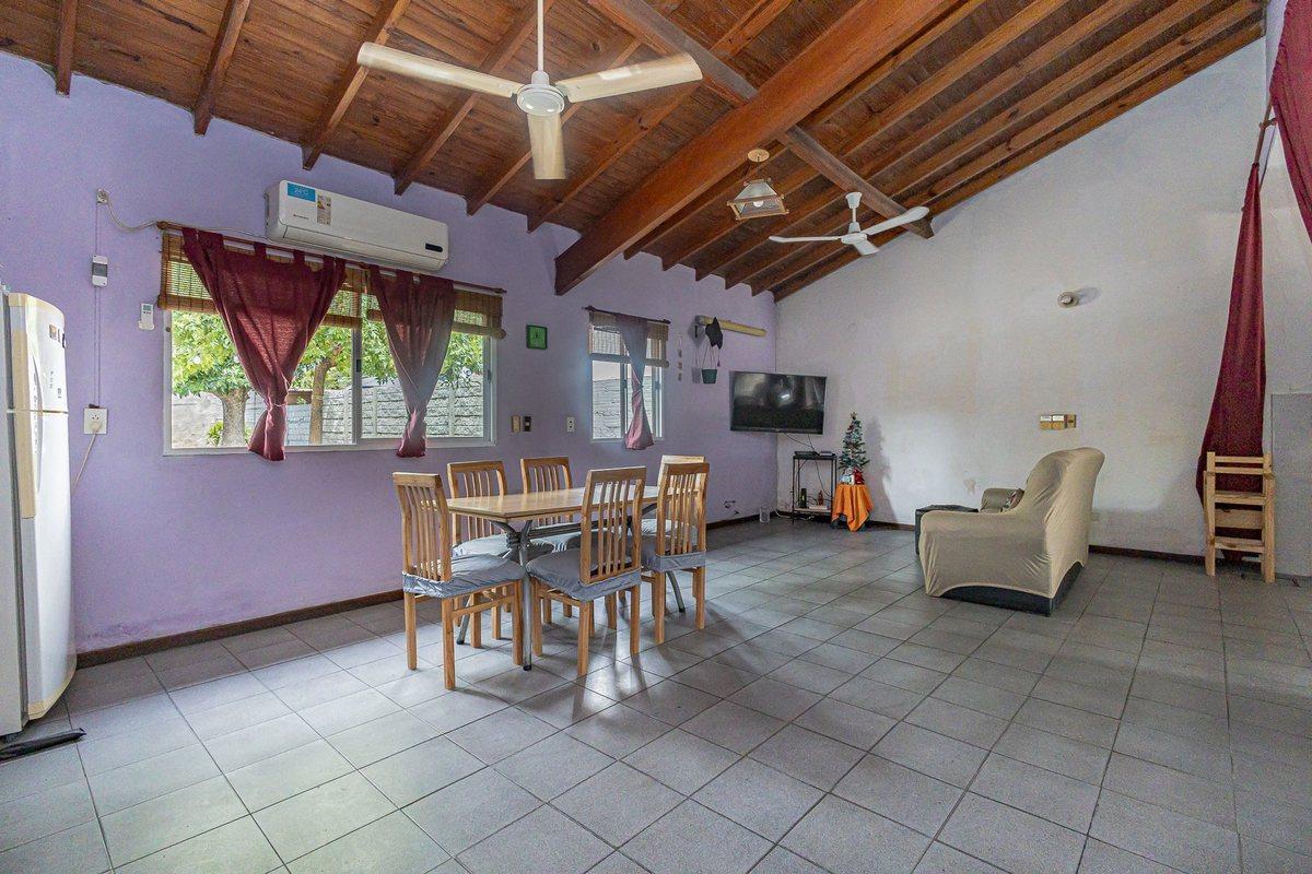 VENTA CASA 3AMB PILETA PARRILLA V TESEI
