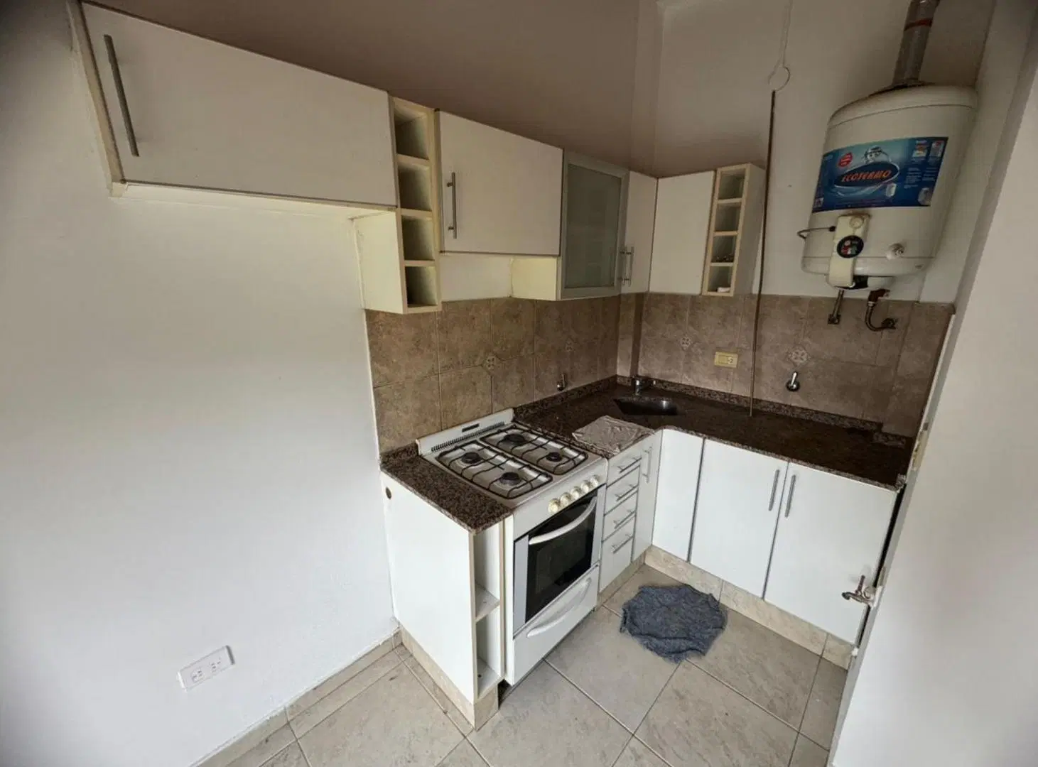 Venta Depto. 2 Amb, en Ramos Mejia, Exc. Estado! 2