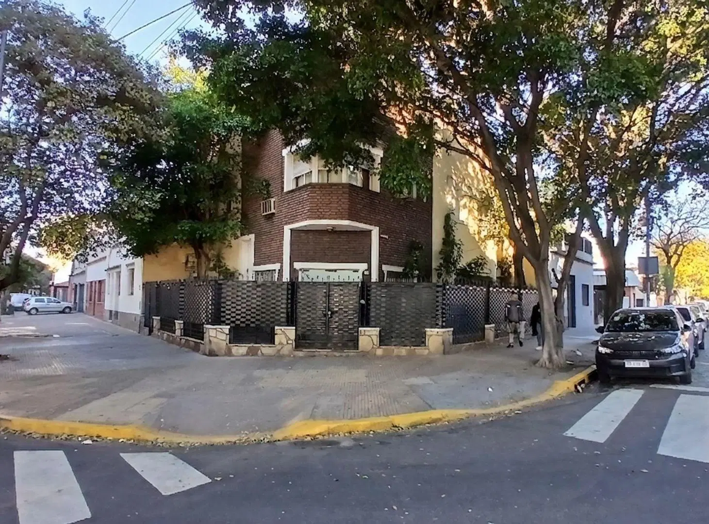 VENTA BLOQUE DEPARTAMENTO CASA OFICINA LINIERS 2