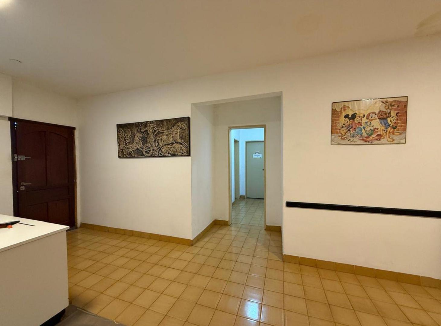Foto de VENTA CASA 4 AMBIENTES SAN MIGUEL AMPLIO LOTE, imagen 2
