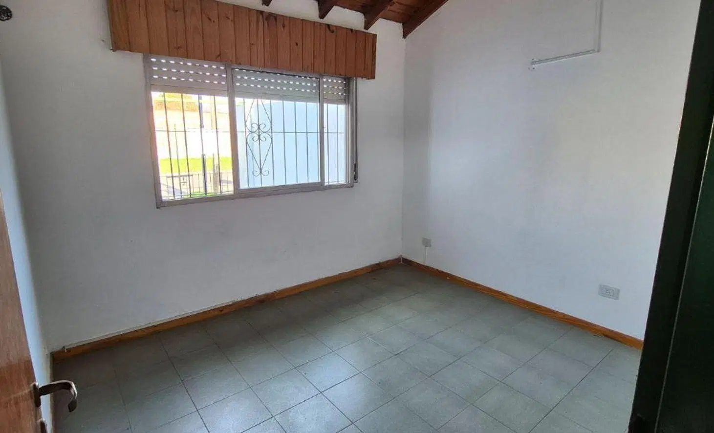 VENTA PH 3 AMBIENTES JOSE C PAZ 3